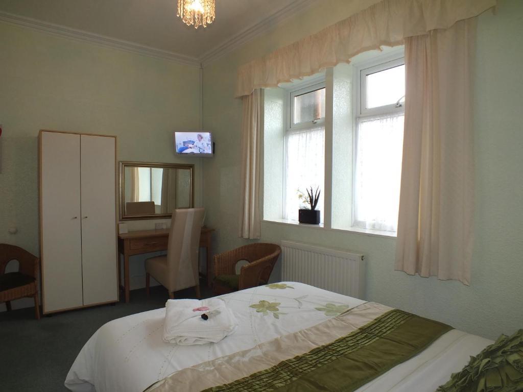 Taormina Guest House Tenby Δωμάτιο φωτογραφία